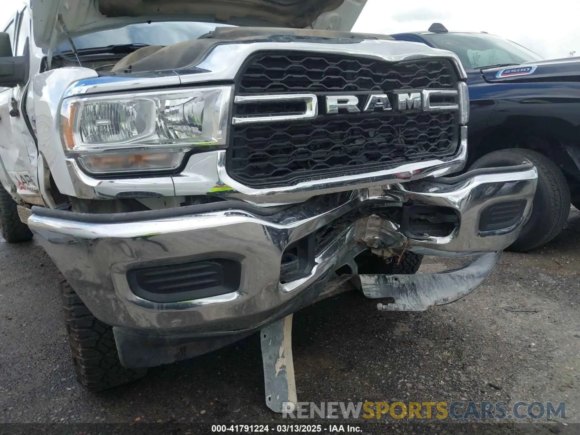 18 Photograph of a damaged car 3C6UR5CL3RG226527 RAM 2500 2024