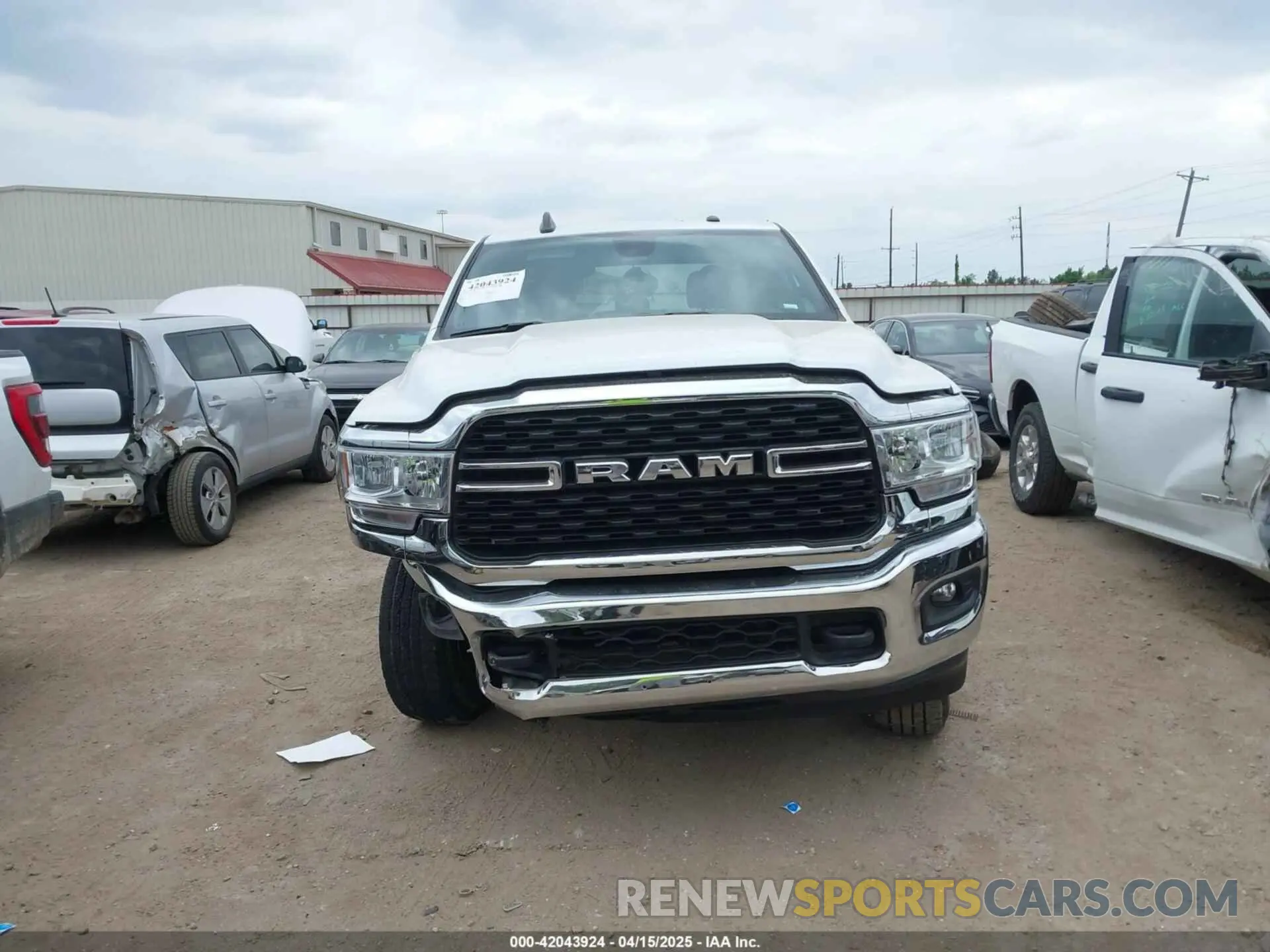 13 Photograph of a damaged car 3C6UR5DJ1RG249902 RAM 2500 2024