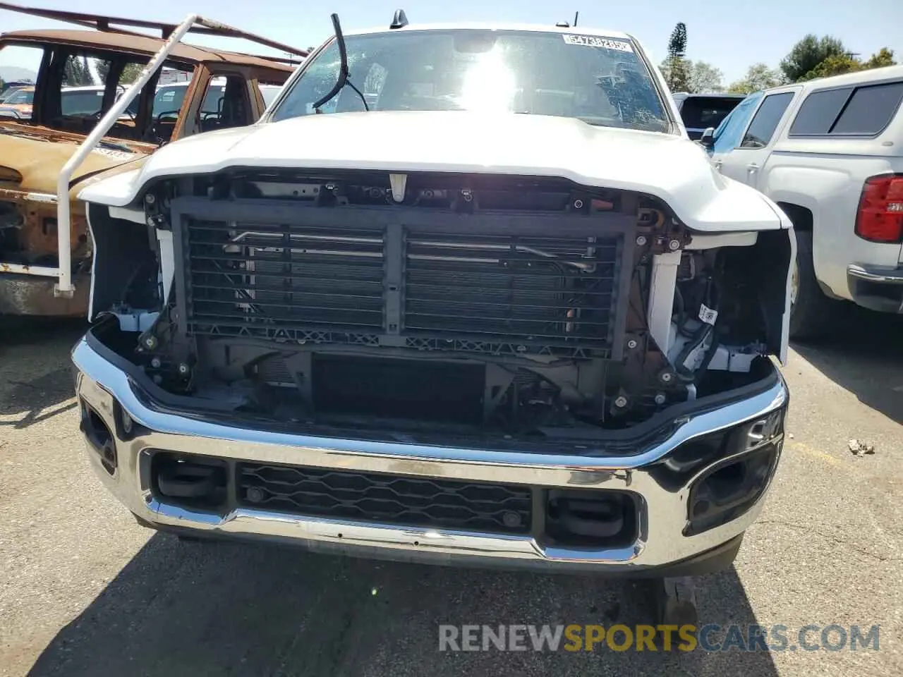 5 Photograph of a damaged car 3C6UR5DJ2RG373340 RAM 2500 2024