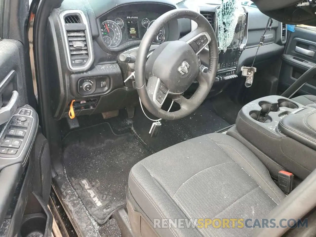 8 Photograph of a damaged car 3C6UR5DJ9RG386229 RAM 2500 2024