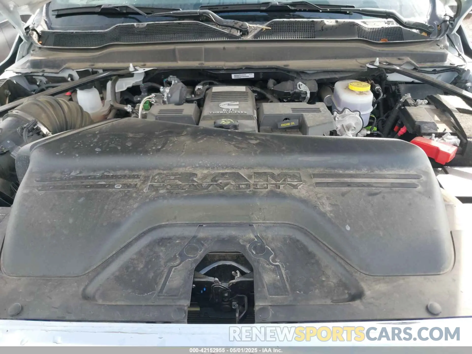 10 Photograph of a damaged car 3C6UR5DL0RG339978 RAM 2500 2024