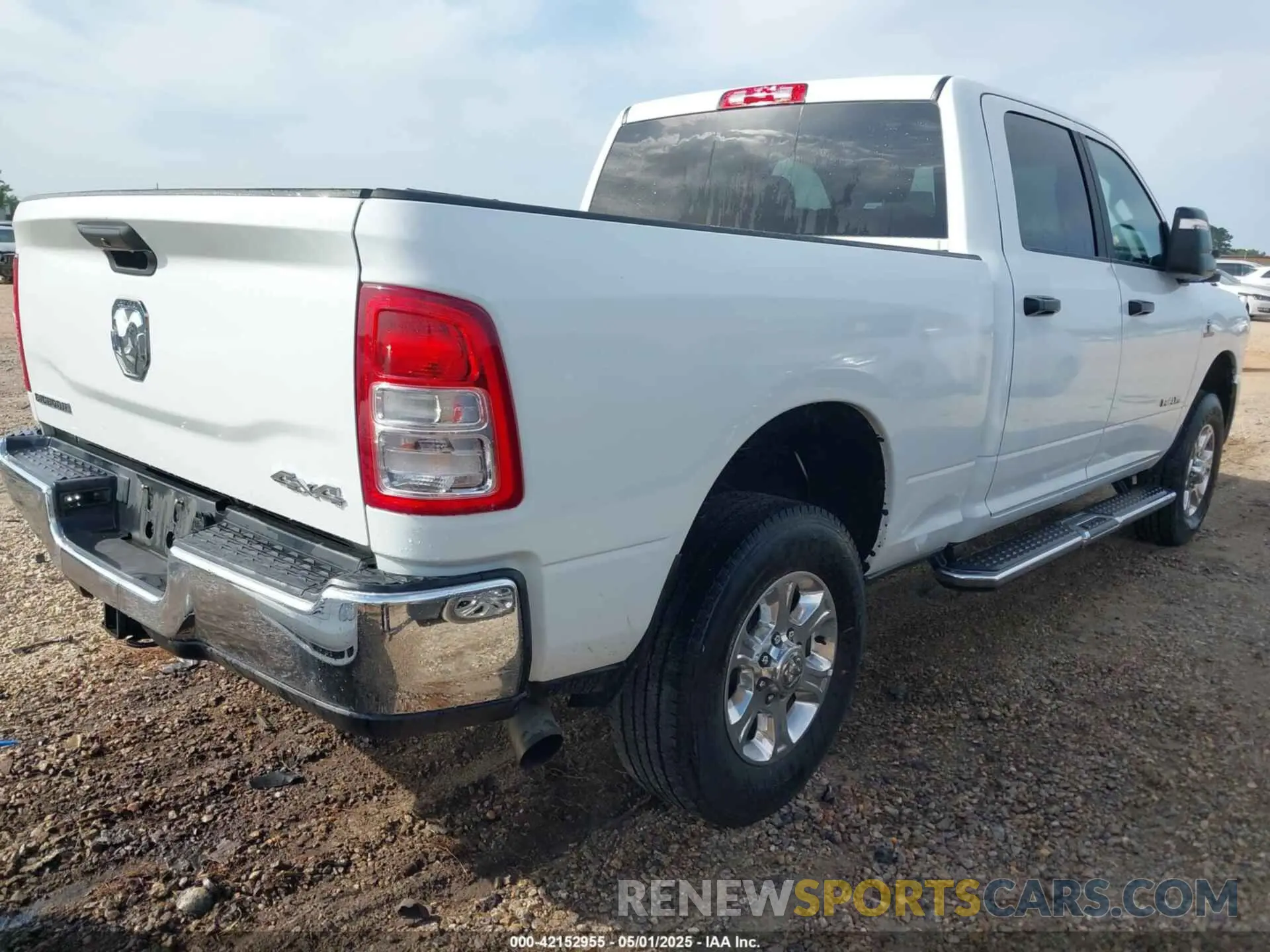 4 Photograph of a damaged car 3C6UR5DL0RG339978 RAM 2500 2024