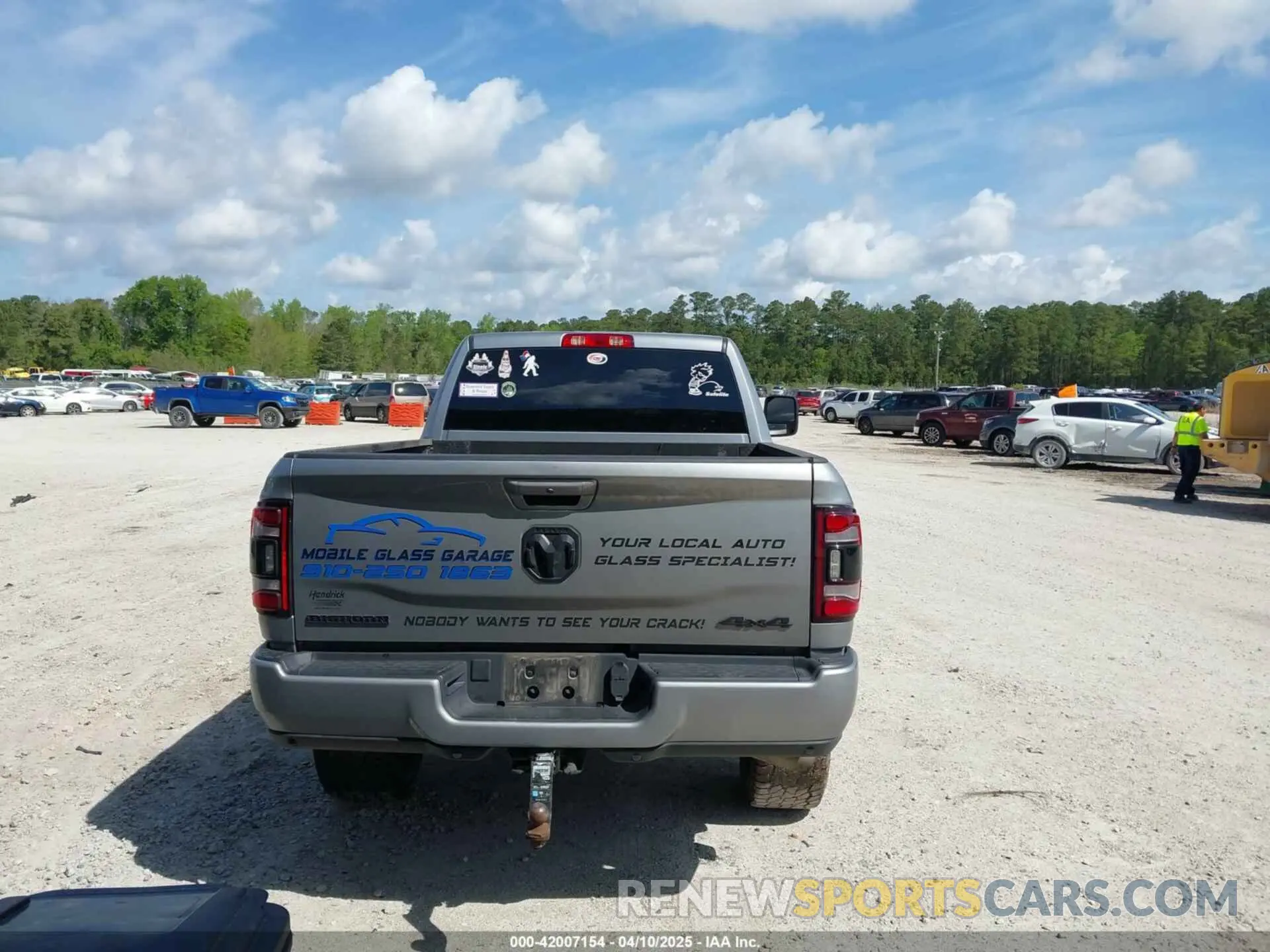 16 Photograph of a damaged car 3C6UR5DL1RG116185 RAM 2500 2024