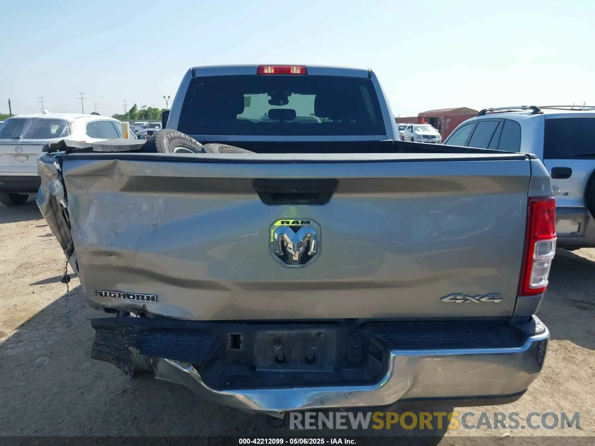 16 Photograph of a damaged car 3C6UR5DL4RG296228 RAM 2500 2024