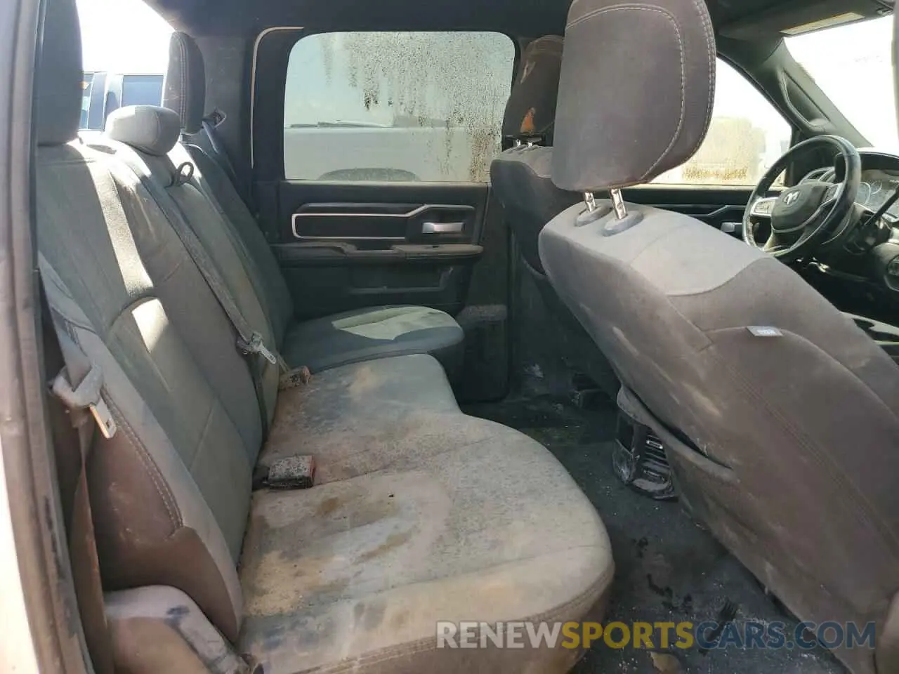 10 Photograph of a damaged car 3C6UR5DL6RG106266 RAM 2500 2024