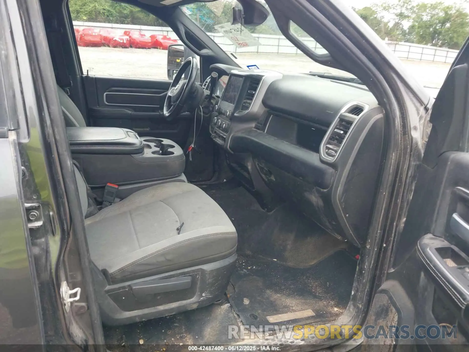5 Photograph of a damaged car 3C6UR5DL9RG291459 RAM 2500 2024