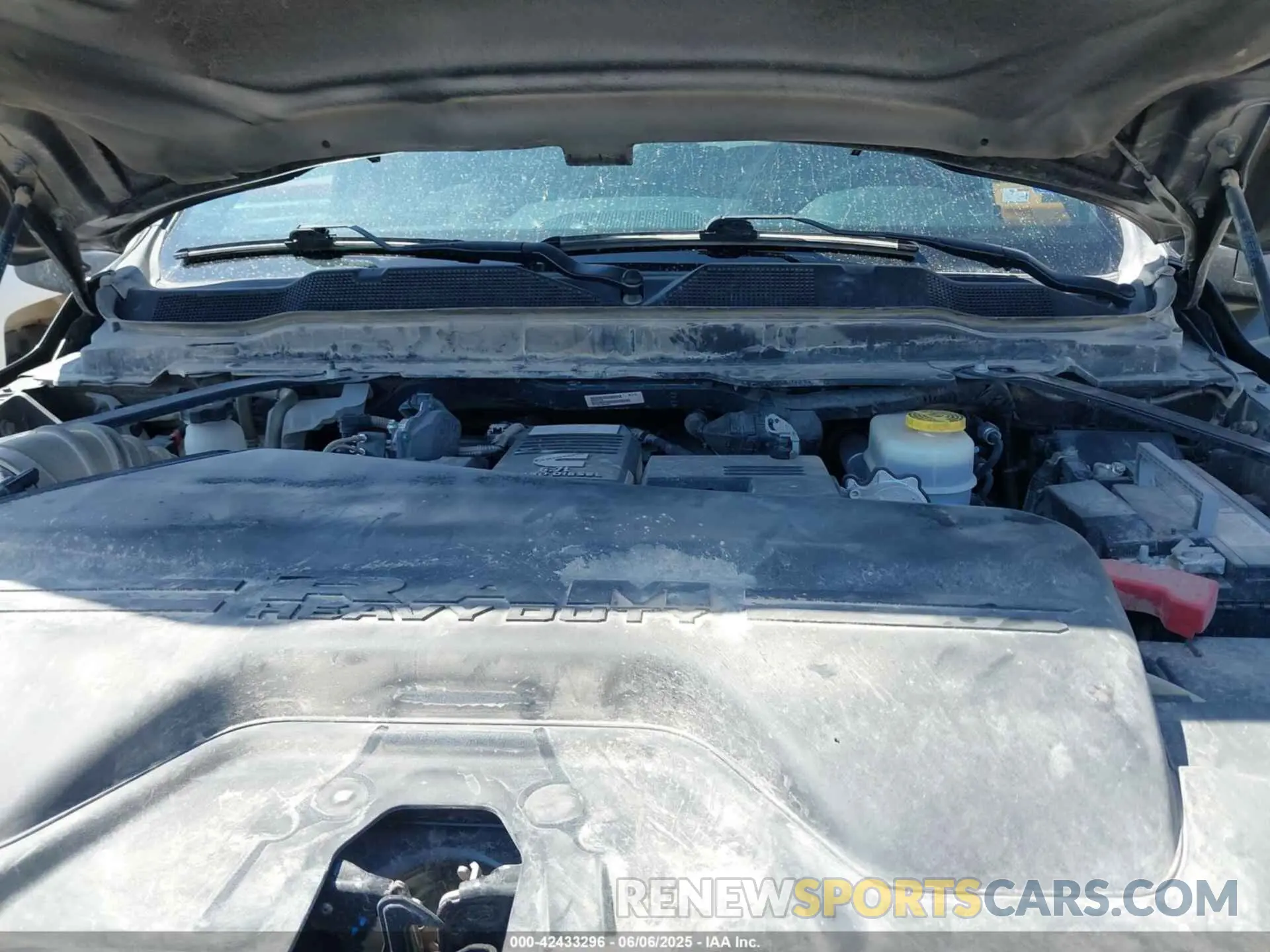 10 Photograph of a damaged car 3C6UR5DLXRG244764 RAM 2500 2024