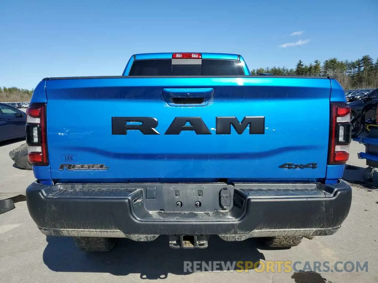 6 Photograph of a damaged car 3C6UR5EJ7RG140360 RAM 2500 2024