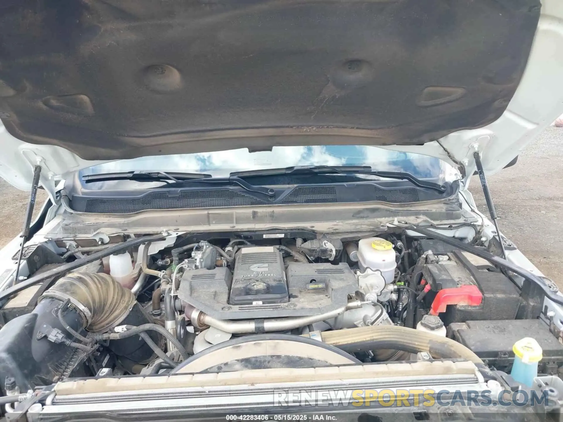 10 Photograph of a damaged car 3C6UR5FL2RG285550 RAM 2500 2024