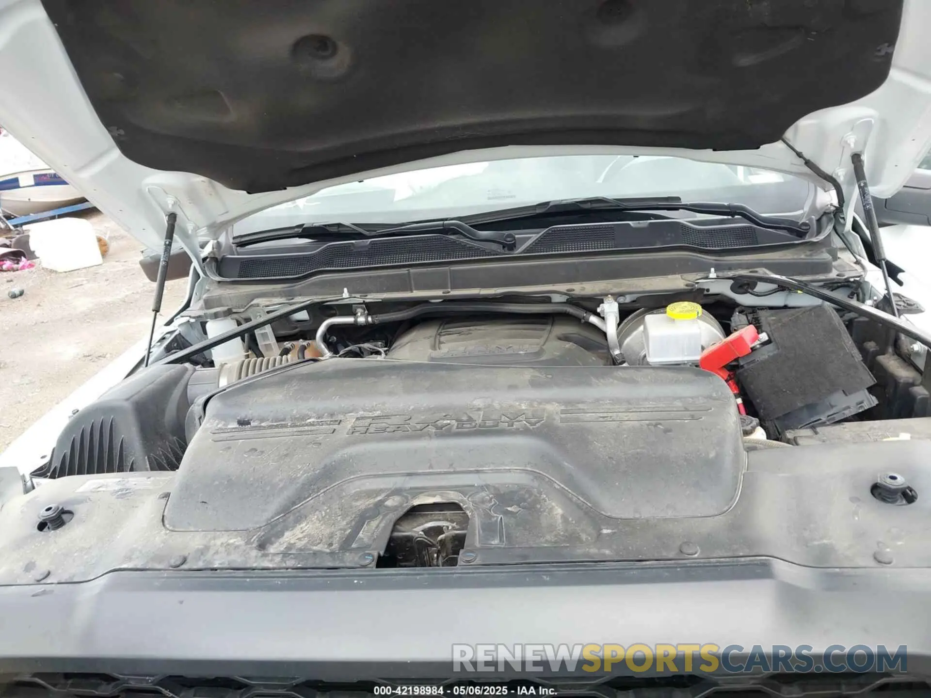 10 Photograph of a damaged car 3C6UR5HJ4RG125908 RAM 2500 2024