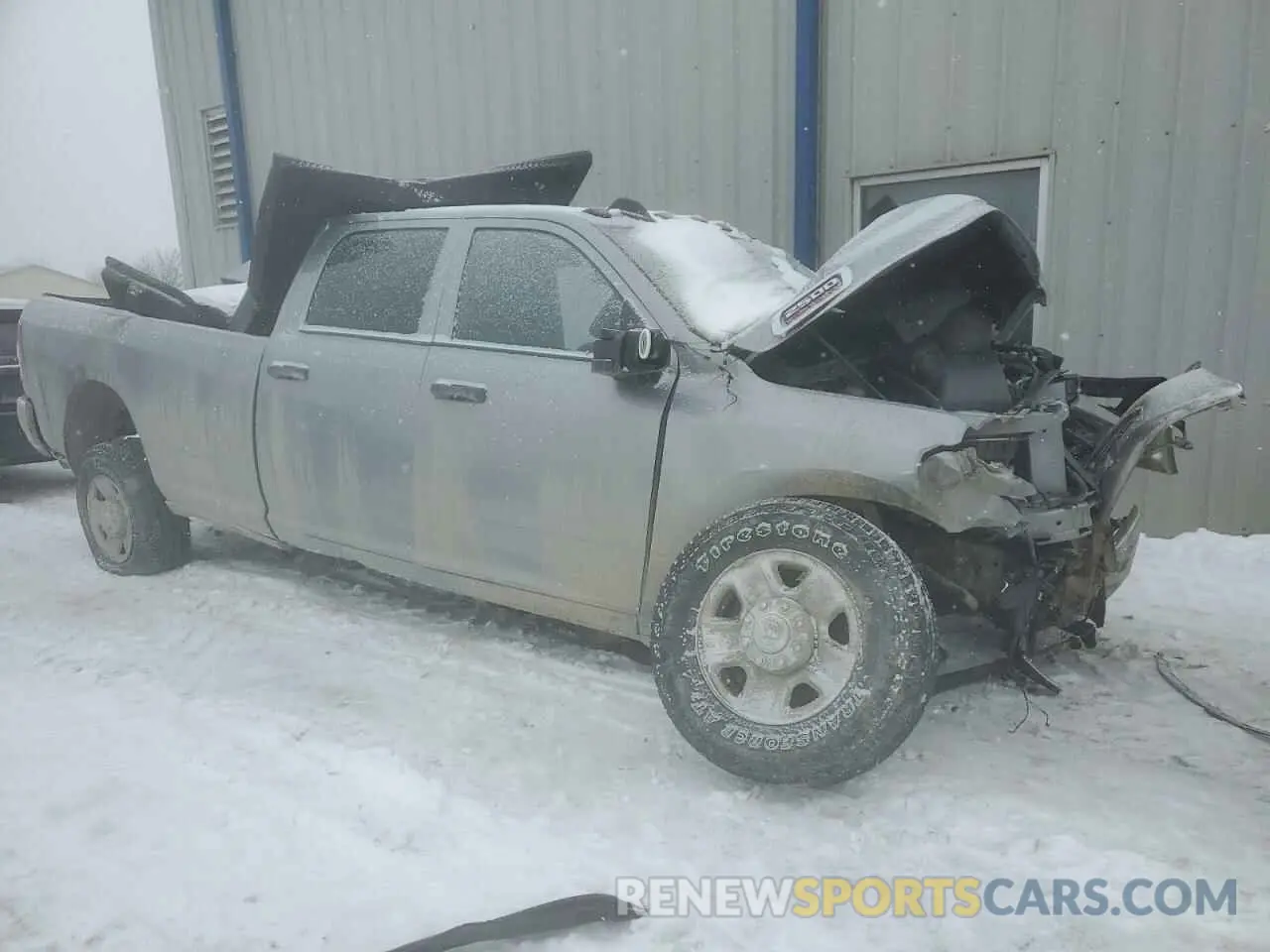 4 Photograph of a damaged car 3C6UR5HJ8RG246201 RAM 2500 2024