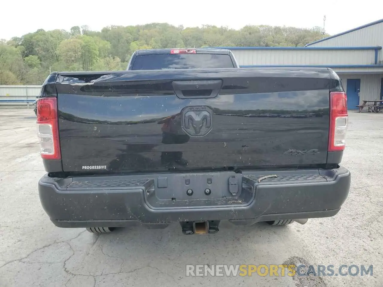 6 Photograph of a damaged car 3C6UR5HJ9RG376715 RAM 2500 2024