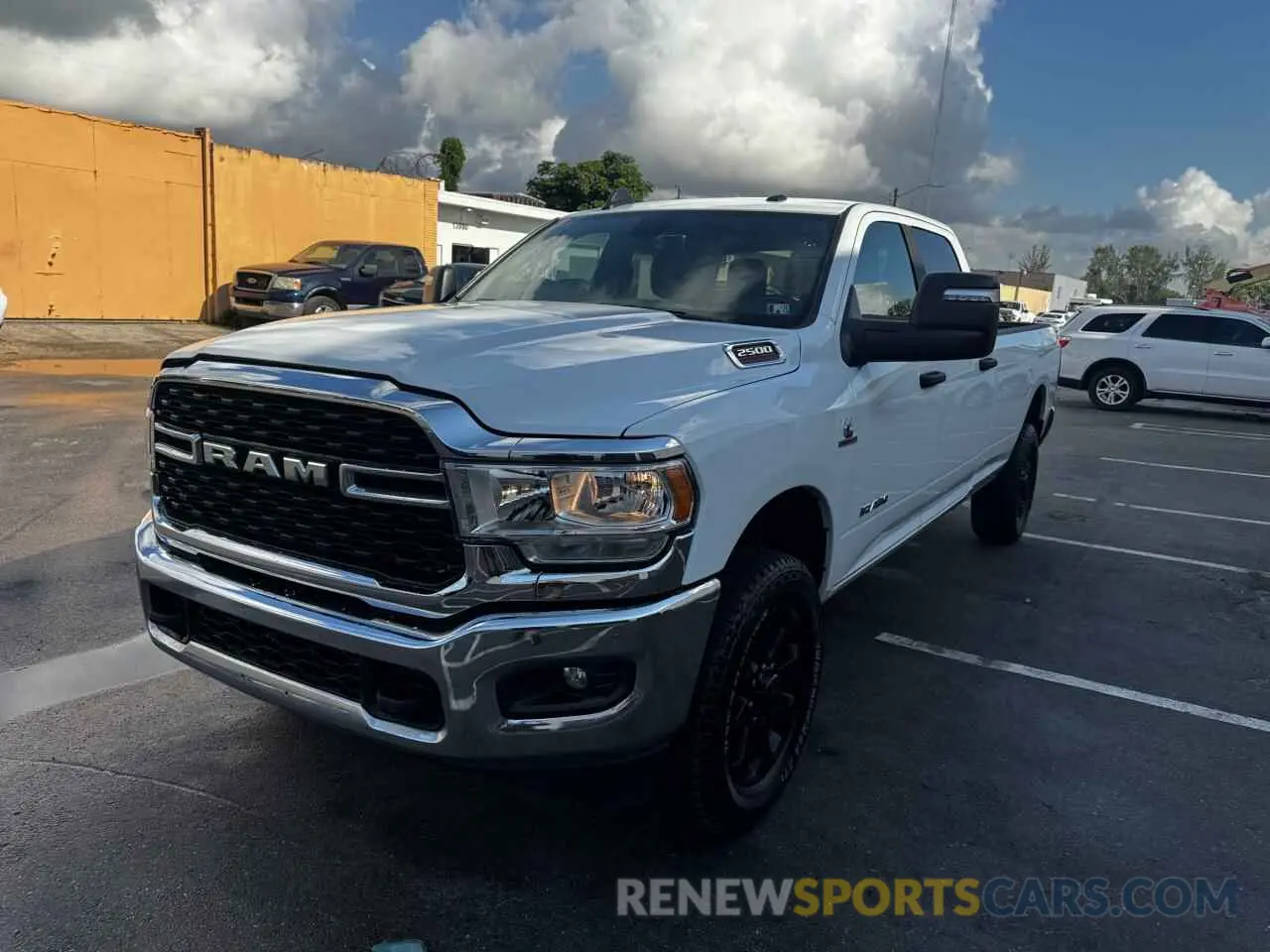 2 Photograph of a damaged car 3C6UR5JLXRG337529 RAM 2500 2024