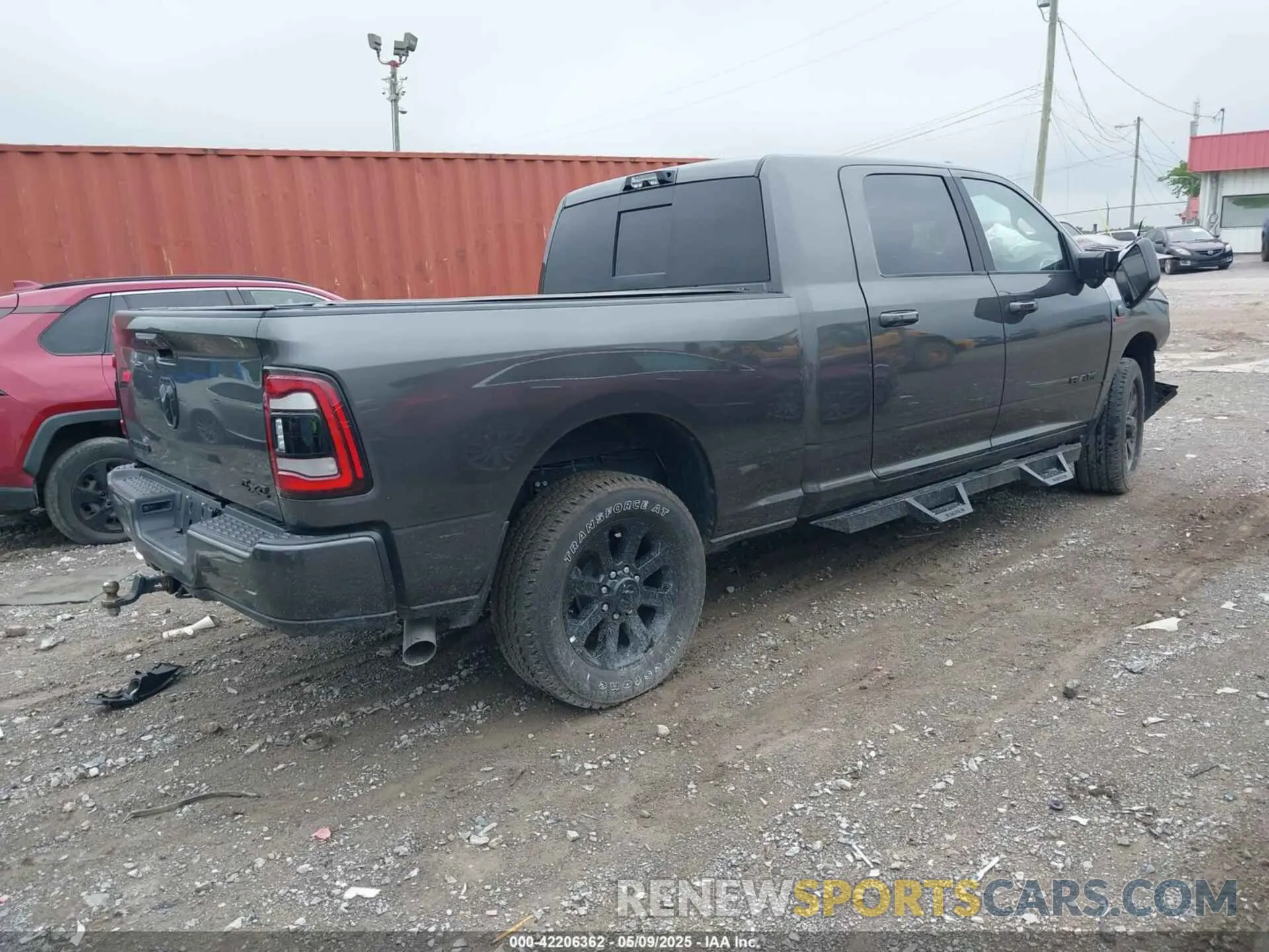 4 Photograph of a damaged car 3C6UR5NL0RG329918 RAM 2500 2024