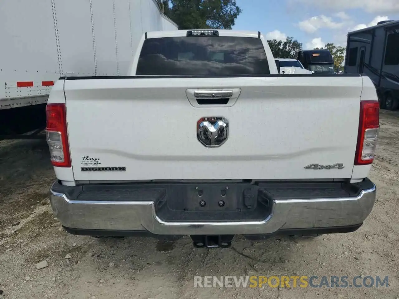 6 Photograph of a damaged car 3C63R3DL4KG675106 RAM 3500 2019
