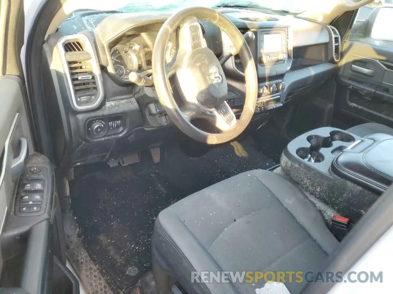 8 Photograph of a damaged car 3C63R3HL0KG612322 RAM 3500 2019
