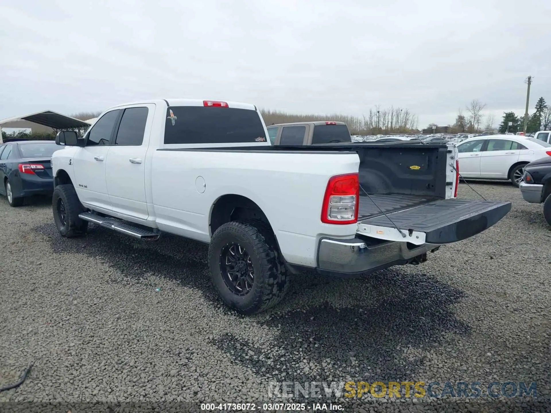 3 Photograph of a damaged car 3C63R3HL4KG667999 RAM 3500 2019