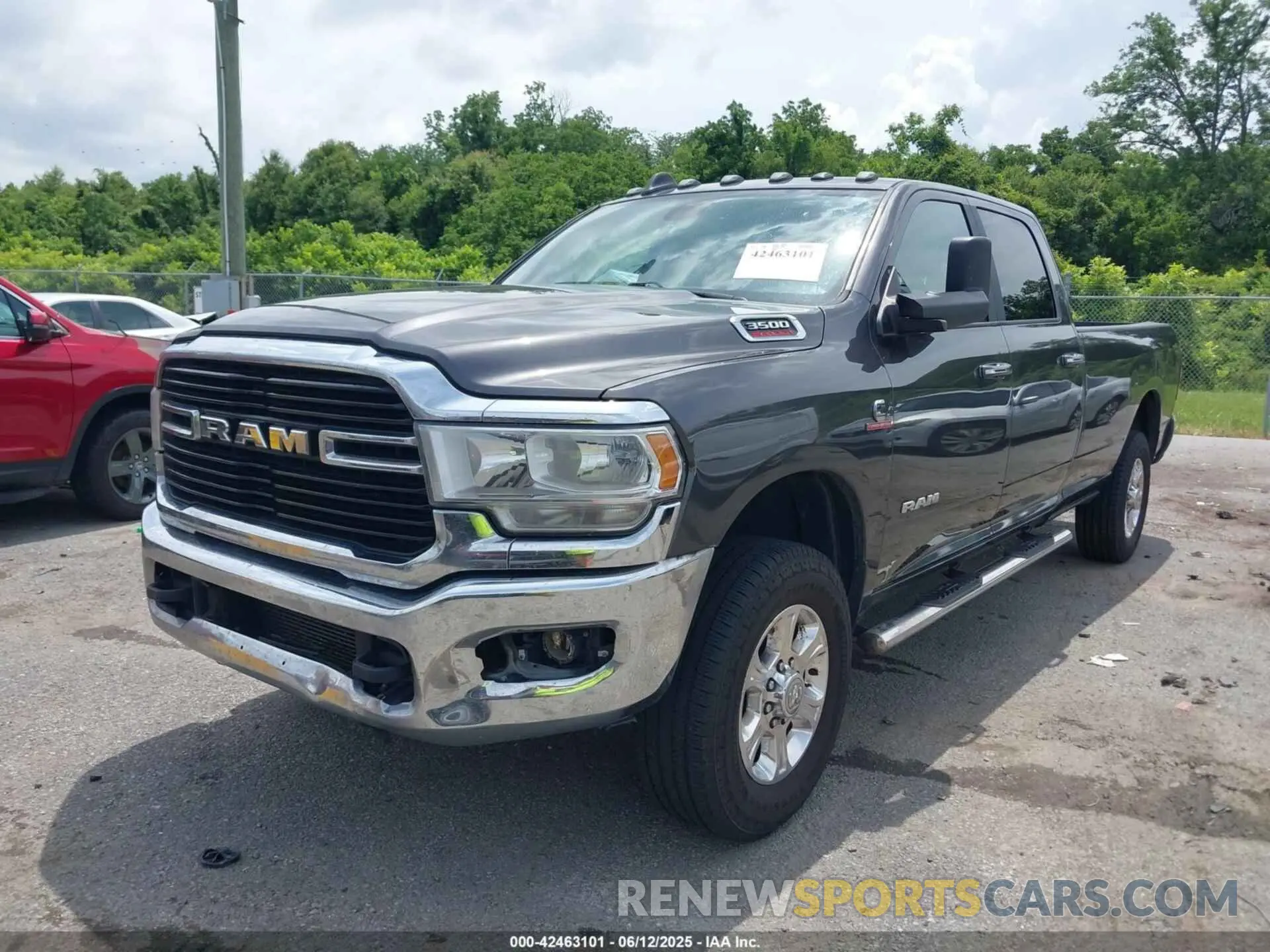 2 Photograph of a damaged car 3C63R3HL5KG610212 RAM 3500 2019