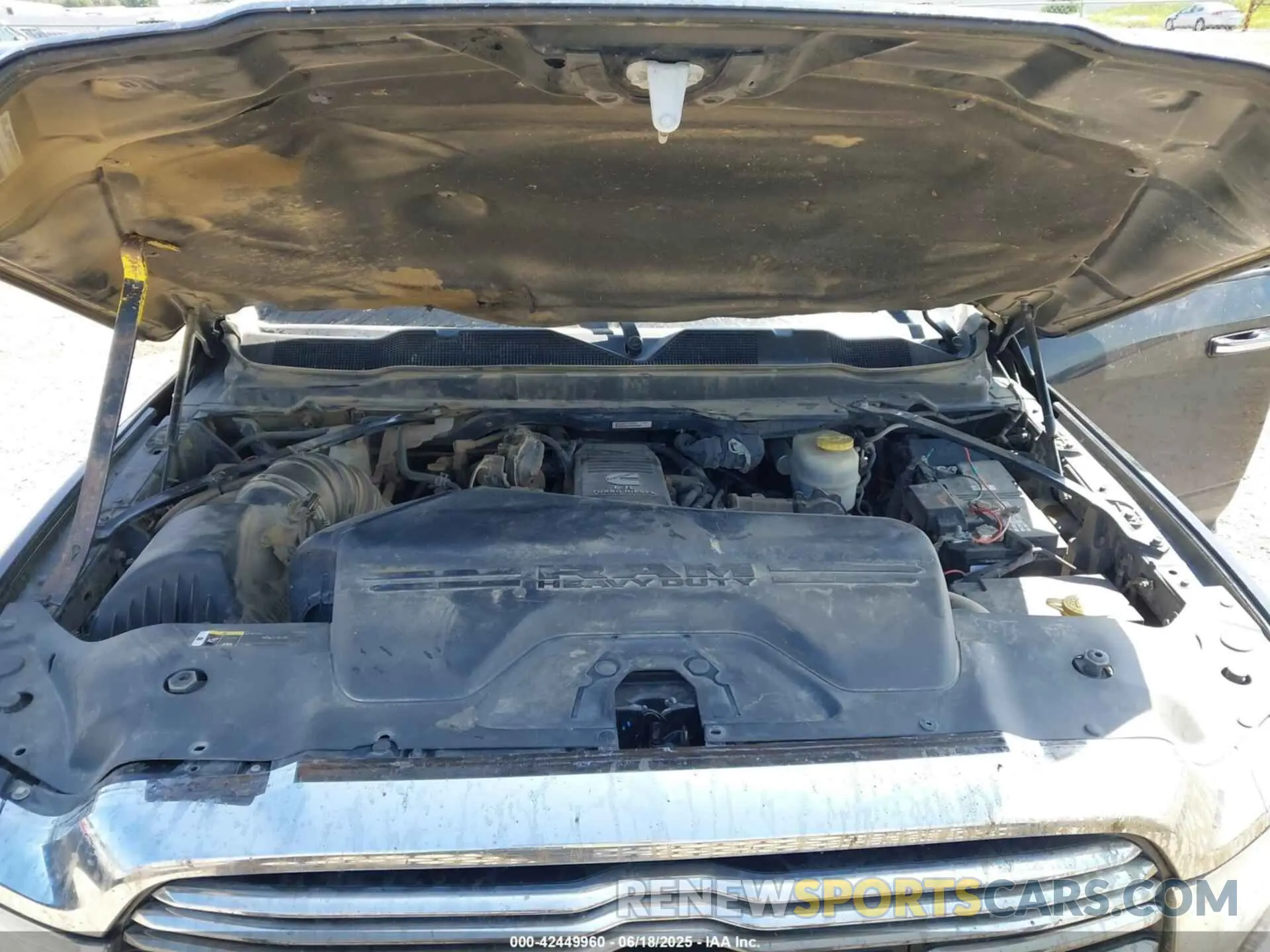 10 Photograph of a damaged car 3C63R3JL3KG636740 RAM 3500 2019