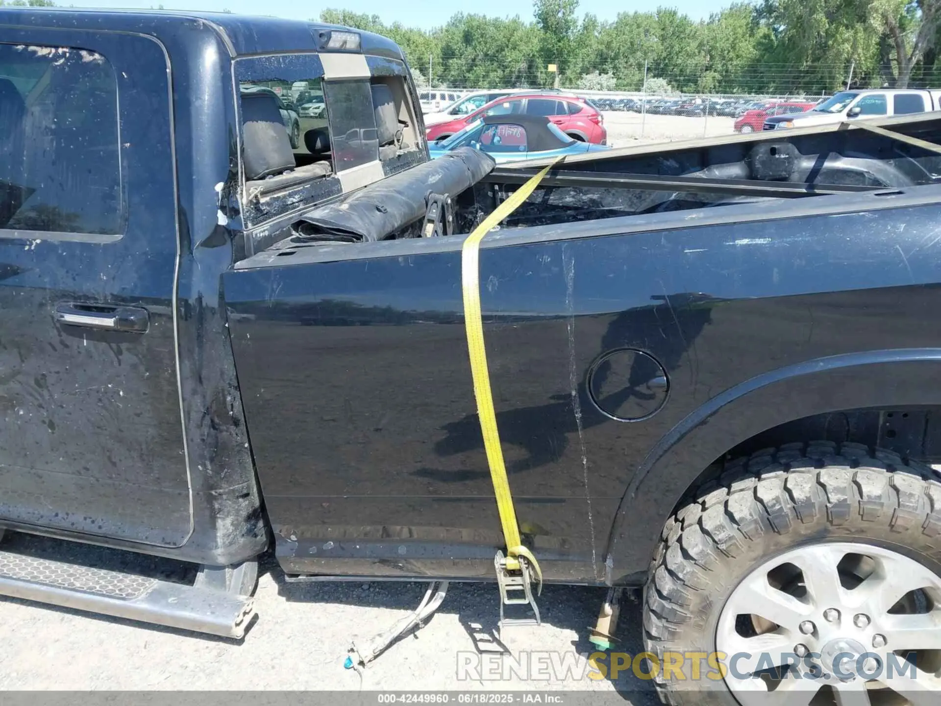 6 Photograph of a damaged car 3C63R3JL3KG636740 RAM 3500 2019