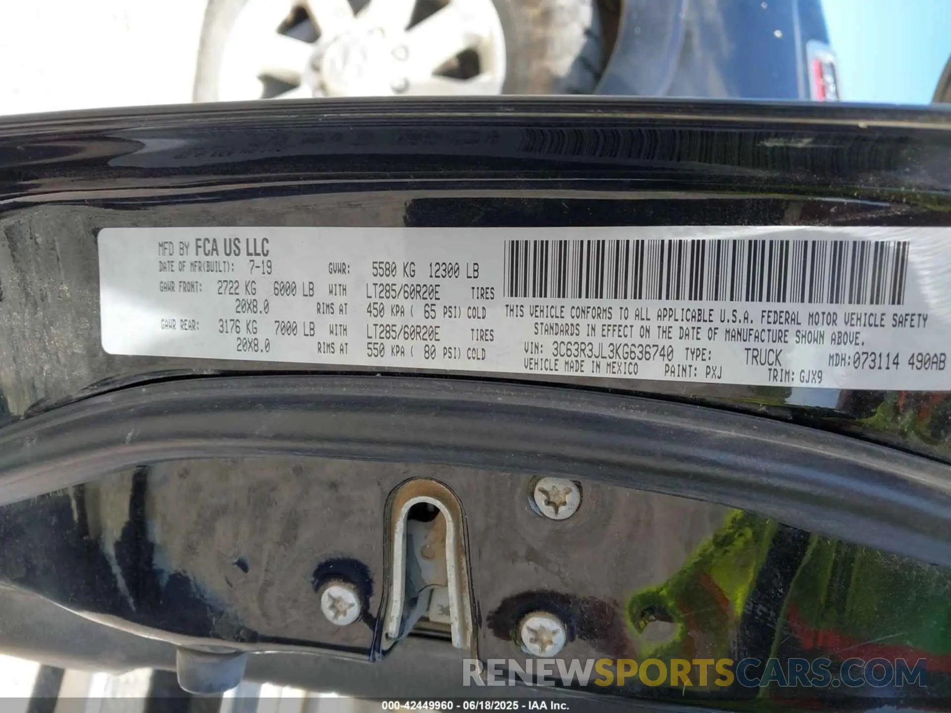 9 Photograph of a damaged car 3C63R3JL3KG636740 RAM 3500 2019