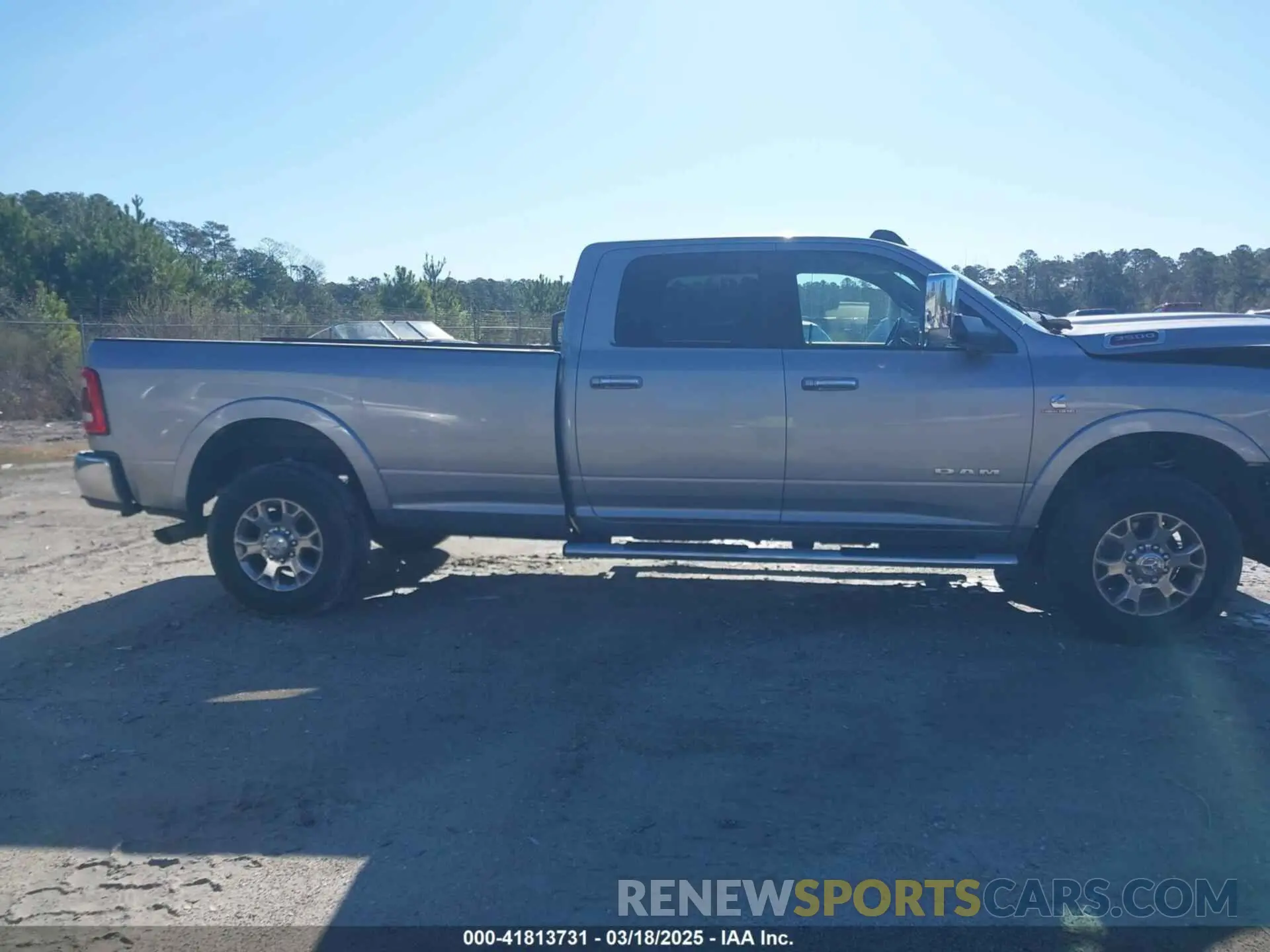 13 Photograph of a damaged car 3C63R3JL4KG716015 RAM 3500 2019