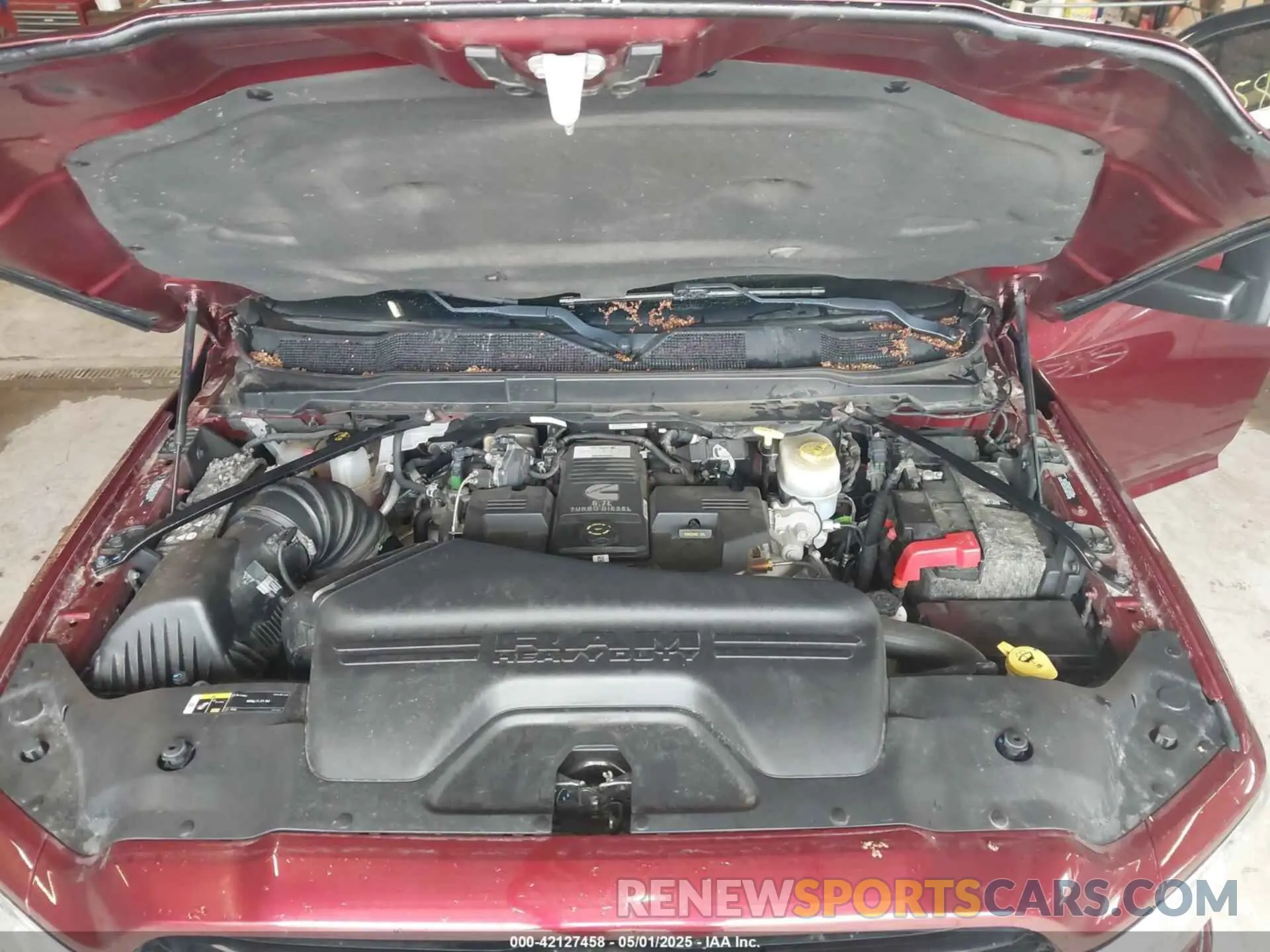 9 Photograph of a damaged car 3C63R3LL9KG676236 RAM 3500 2019