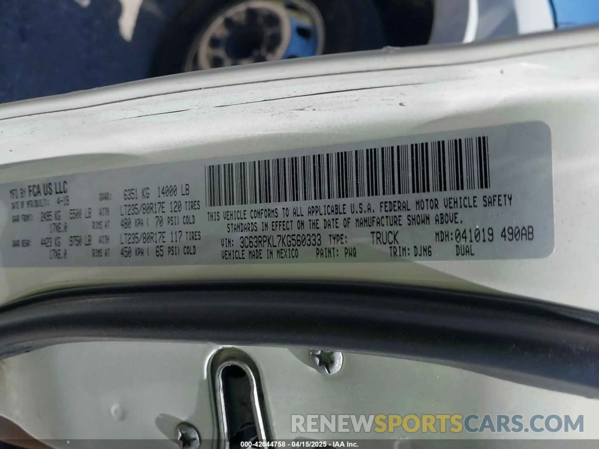 9 Photograph of a damaged car 3C63RPKL7KG560333 RAM 3500 2019