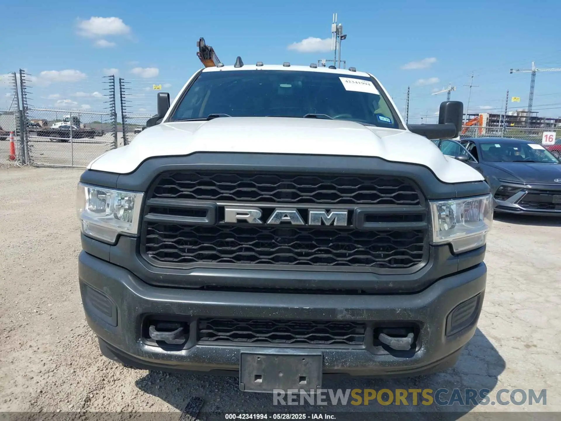 11 Photograph of a damaged car 3C63RRGL6KG533953 RAM 3500 2019
