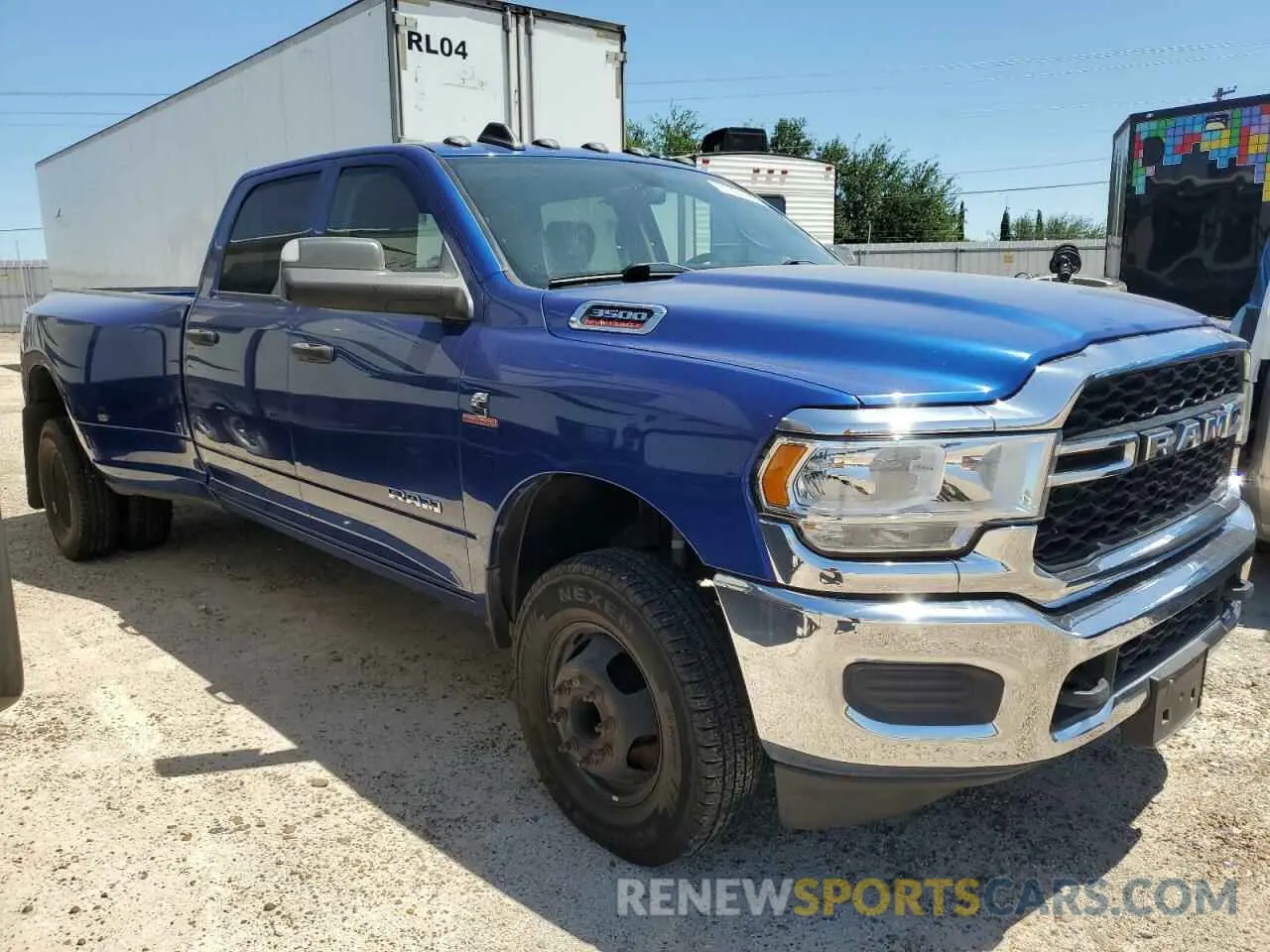 4 Photograph of a damaged car 3C63RRGL8KG596083 RAM 3500 2019