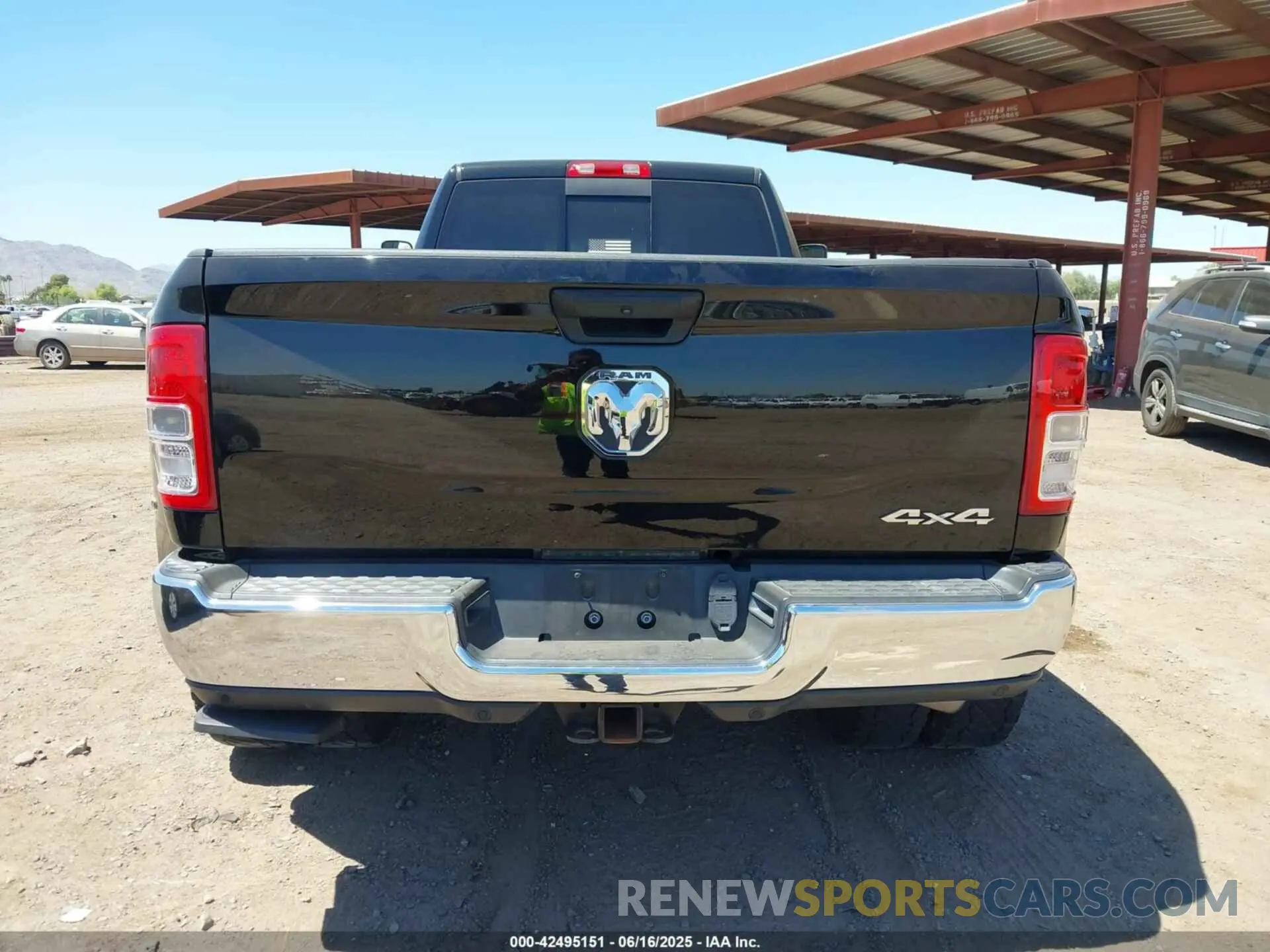 14 Photograph of a damaged car 3C63RRGL9KG662706 RAM 3500 2019