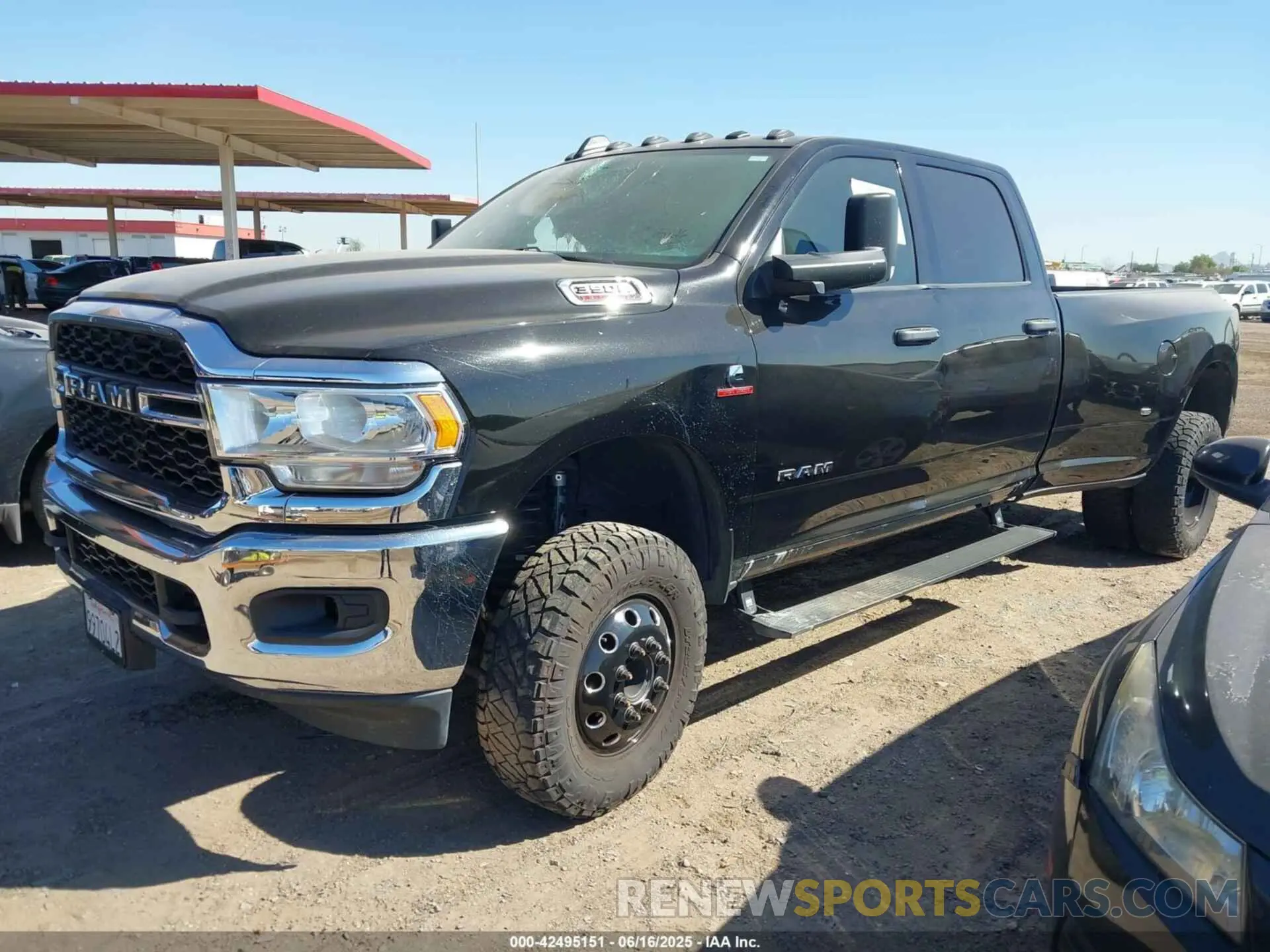 2 Photograph of a damaged car 3C63RRGL9KG662706 RAM 3500 2019