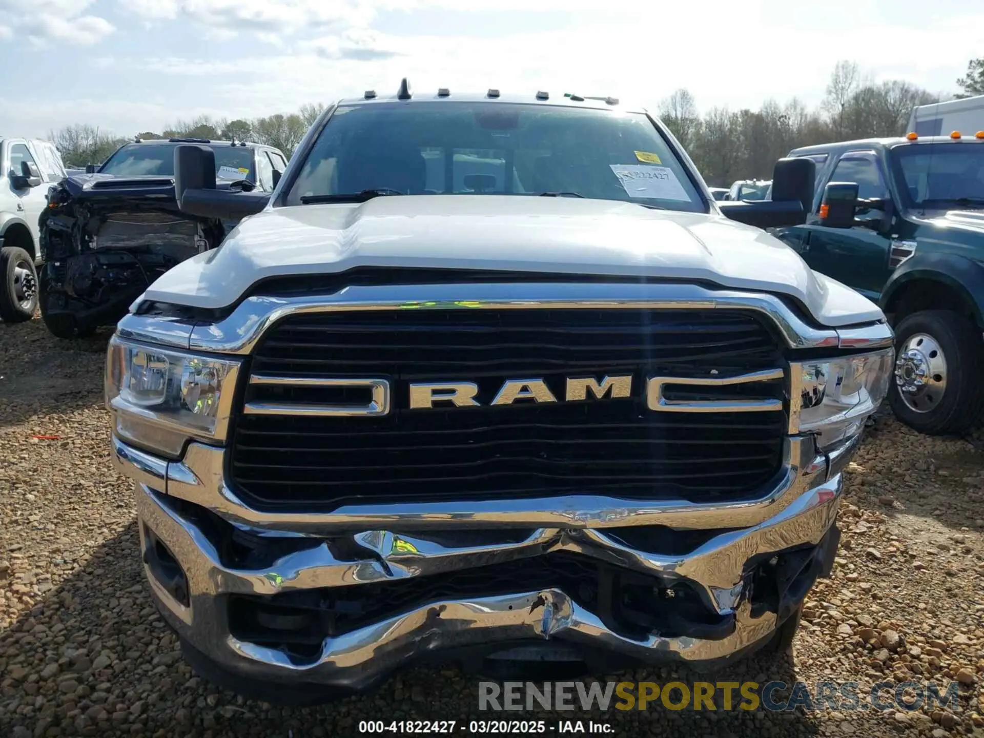 11 Photograph of a damaged car 3C63RRHL6KG555689 RAM 3500 2019