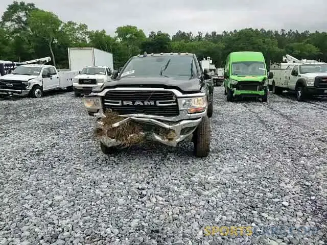 11 Photograph of a damaged car 3C63RRHL6KG620119 RAM 3500 2019