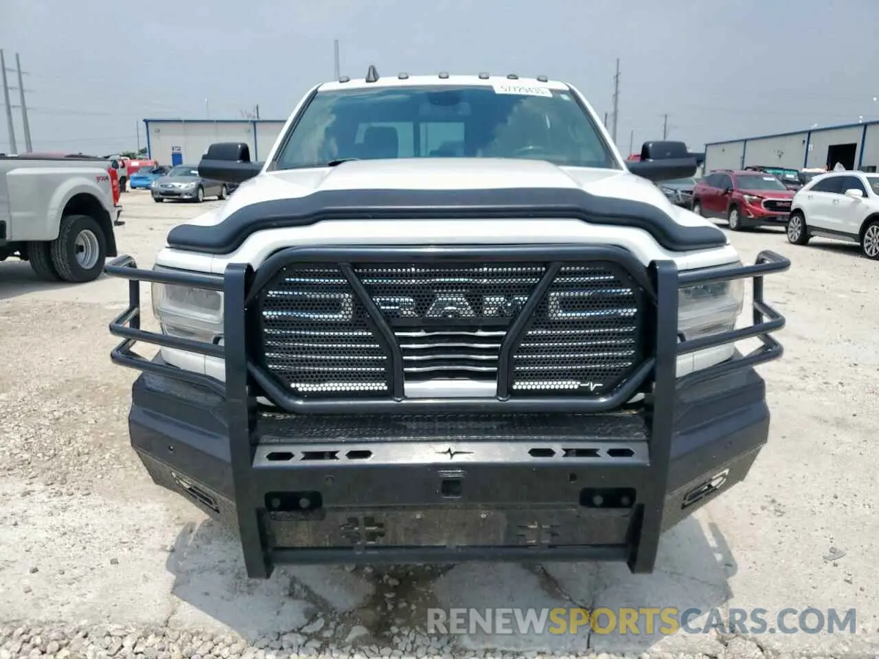 5 Photograph of a damaged car 3C63RRJL5KG524928 RAM 3500 2019