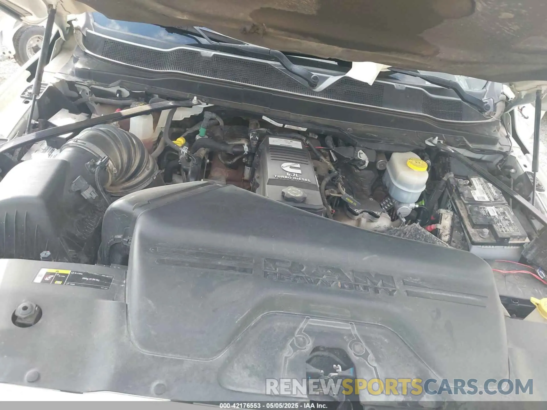 9 Photograph of a damaged car 3C63RRJLXKG639752 RAM 3500 2019