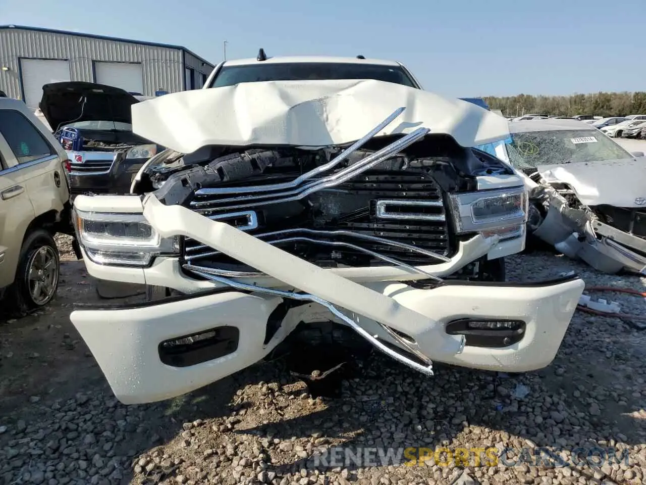 5 Photograph of a damaged car 3C63R3ML1LG170819 RAM 3500 2020