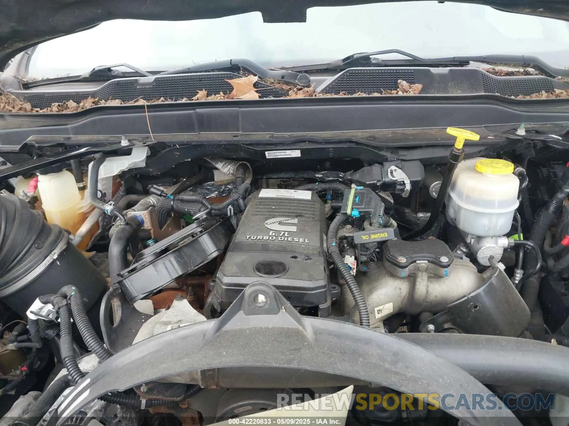 9 Photograph of a damaged car 3C63RRGL2LG120235 RAM 3500 2020