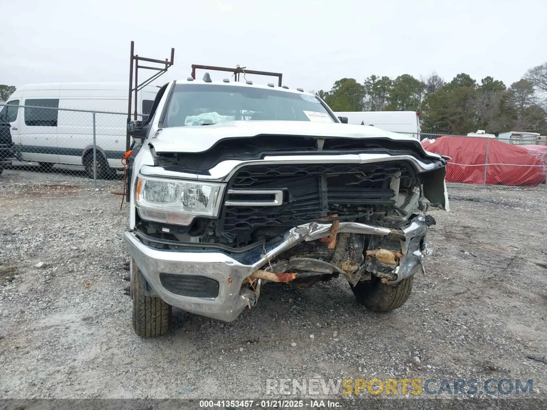 6 Photograph of a damaged car 3C63RRGL4LG114369 RAM 3500 2020