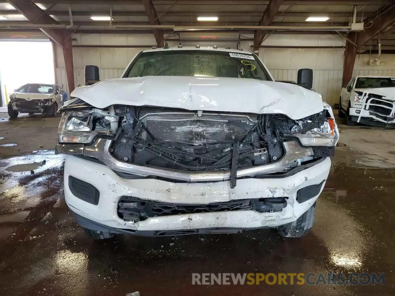 5 Photograph of a damaged car 3C63RRGL5LG108757 RAM 3500 2020