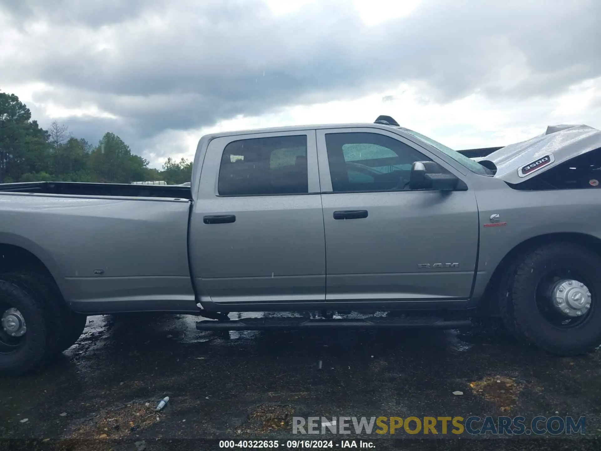 13 Photograph of a damaged car 3C63RRGL8LG153773 RAM 3500 2020
