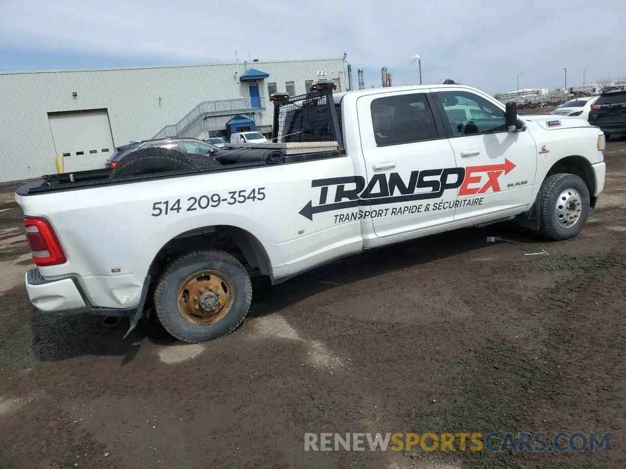 3 Photograph of a damaged car 3C63RRHLXLG232845 RAM 3500 2020