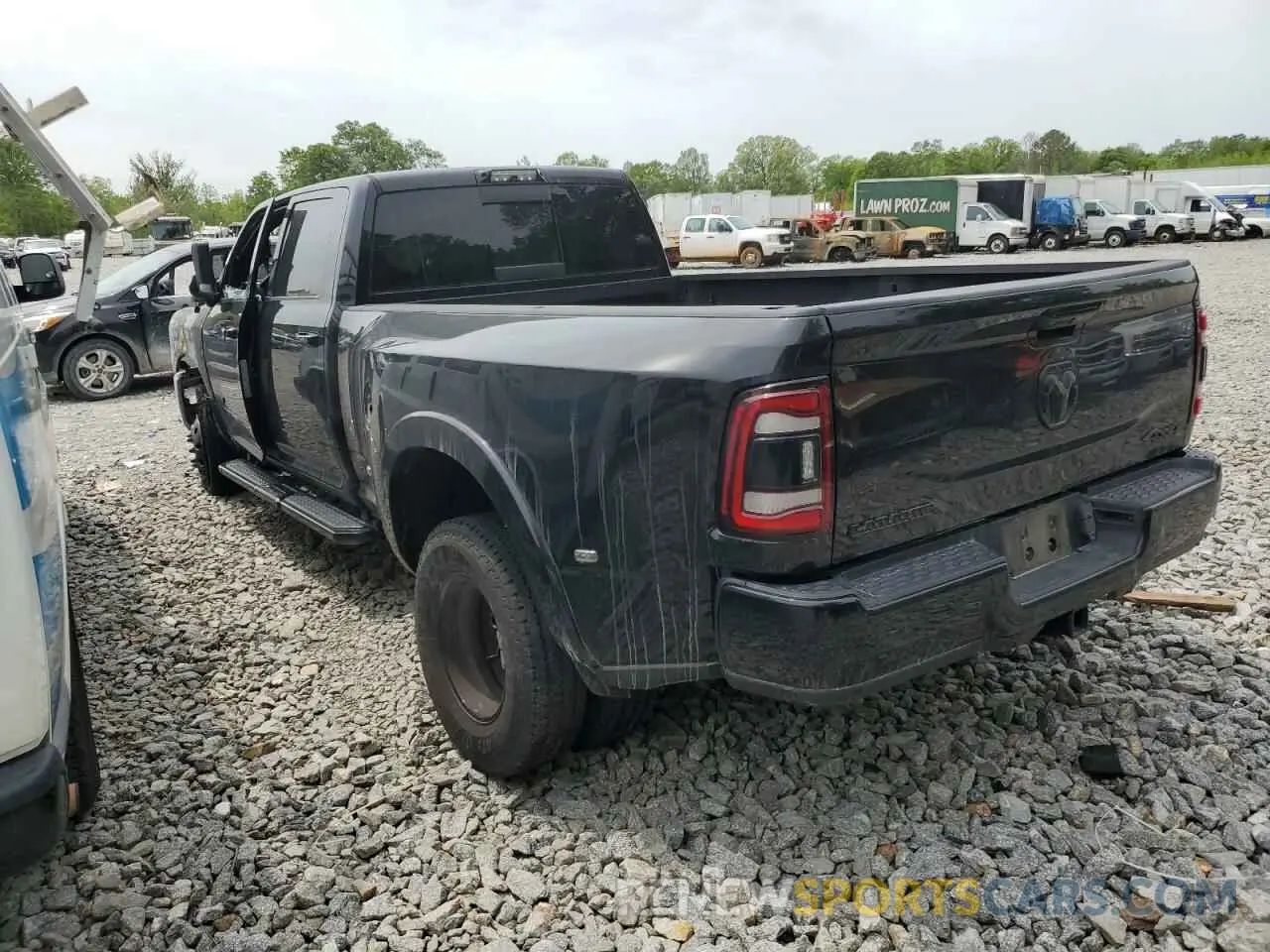 2 Photograph of a damaged car 3C63RRJL9LG176133 RAM 3500 2020