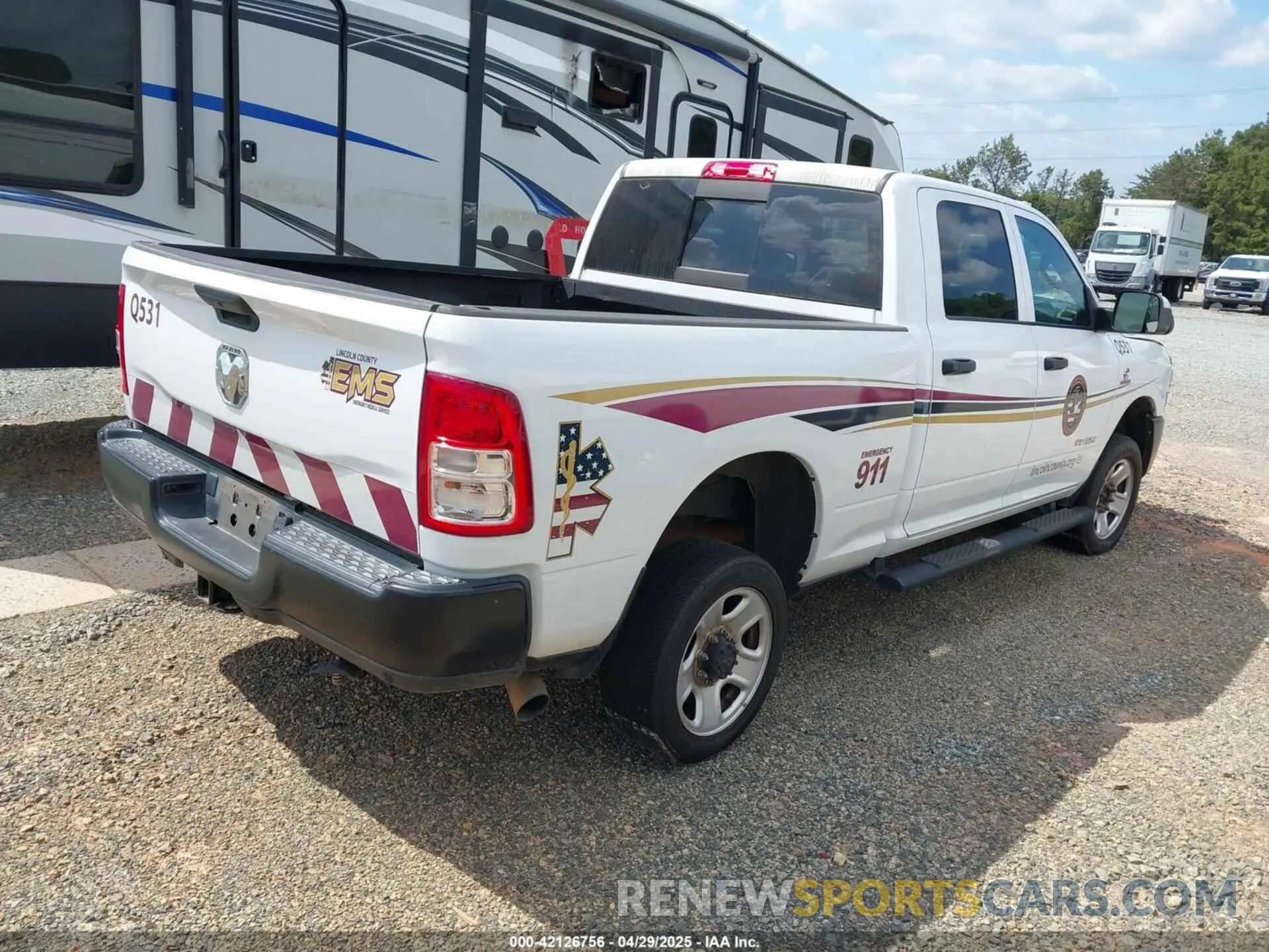 4 Photograph of a damaged car 3C63R3CLXMG692349 RAM 3500 2021