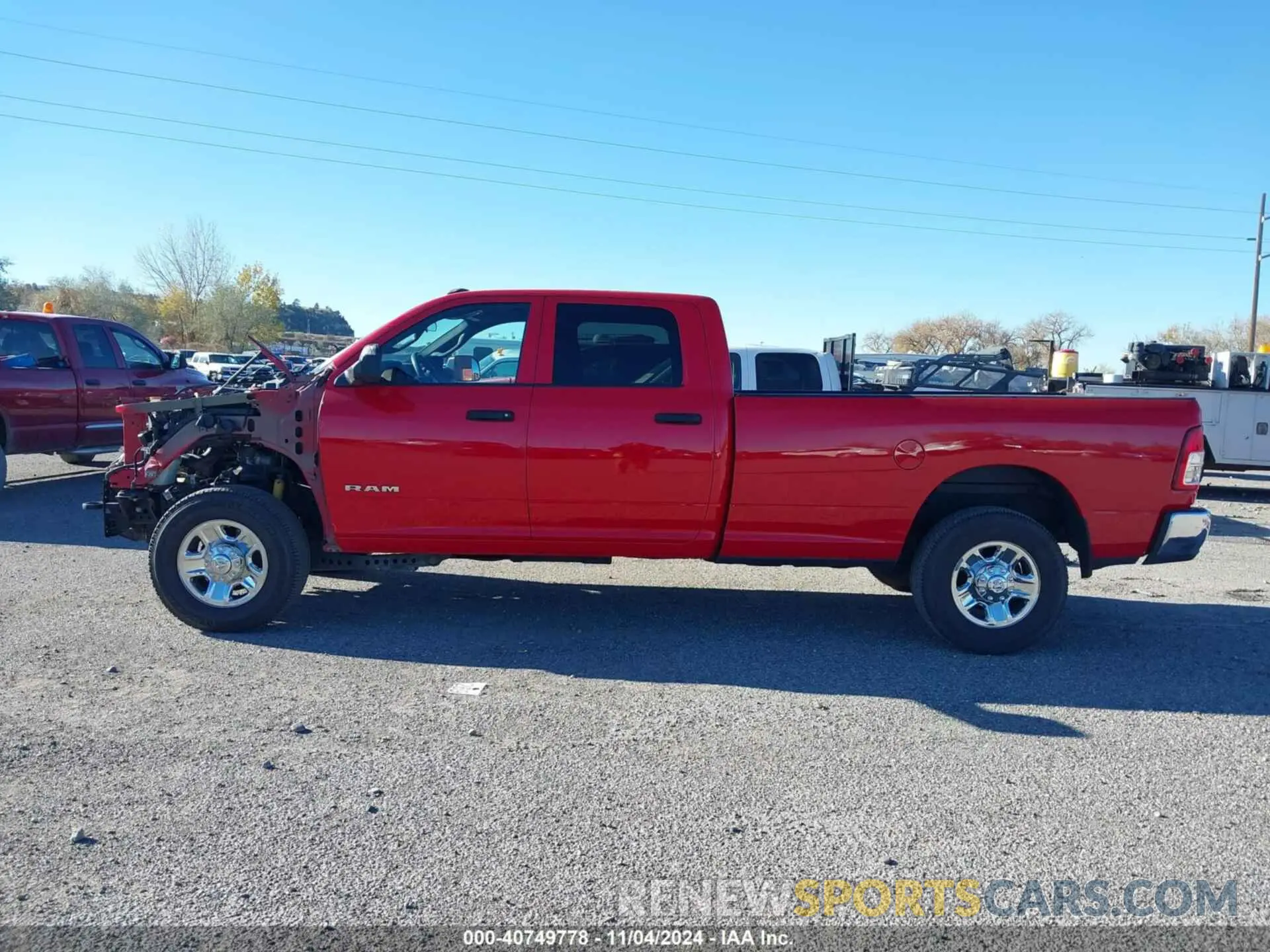 18 Photograph of a damaged car 3C63R3GLXMG686965 RAM 3500 2021