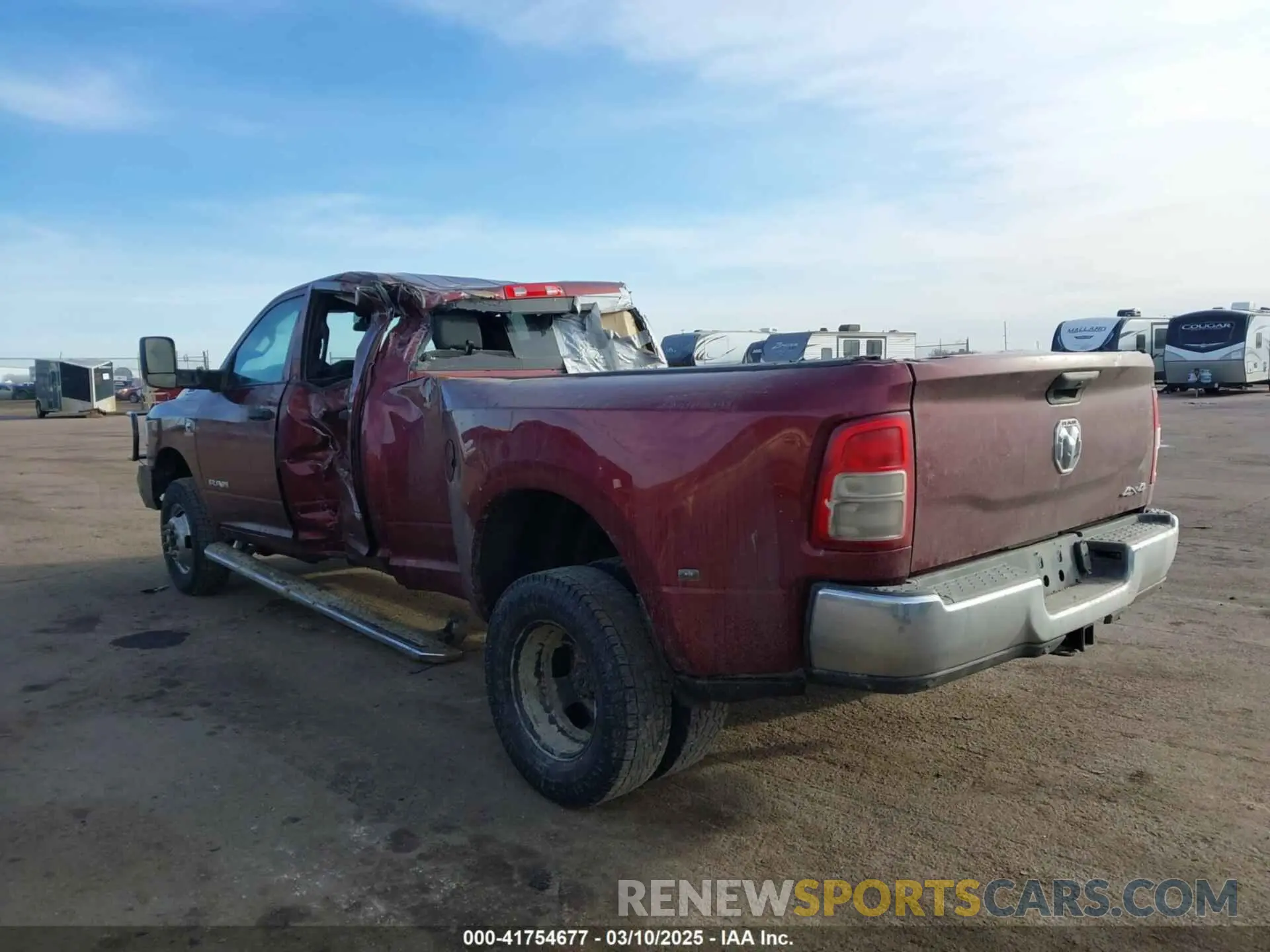 3 Photograph of a damaged car 3C63RRGL0MG588241 RAM 3500 2021