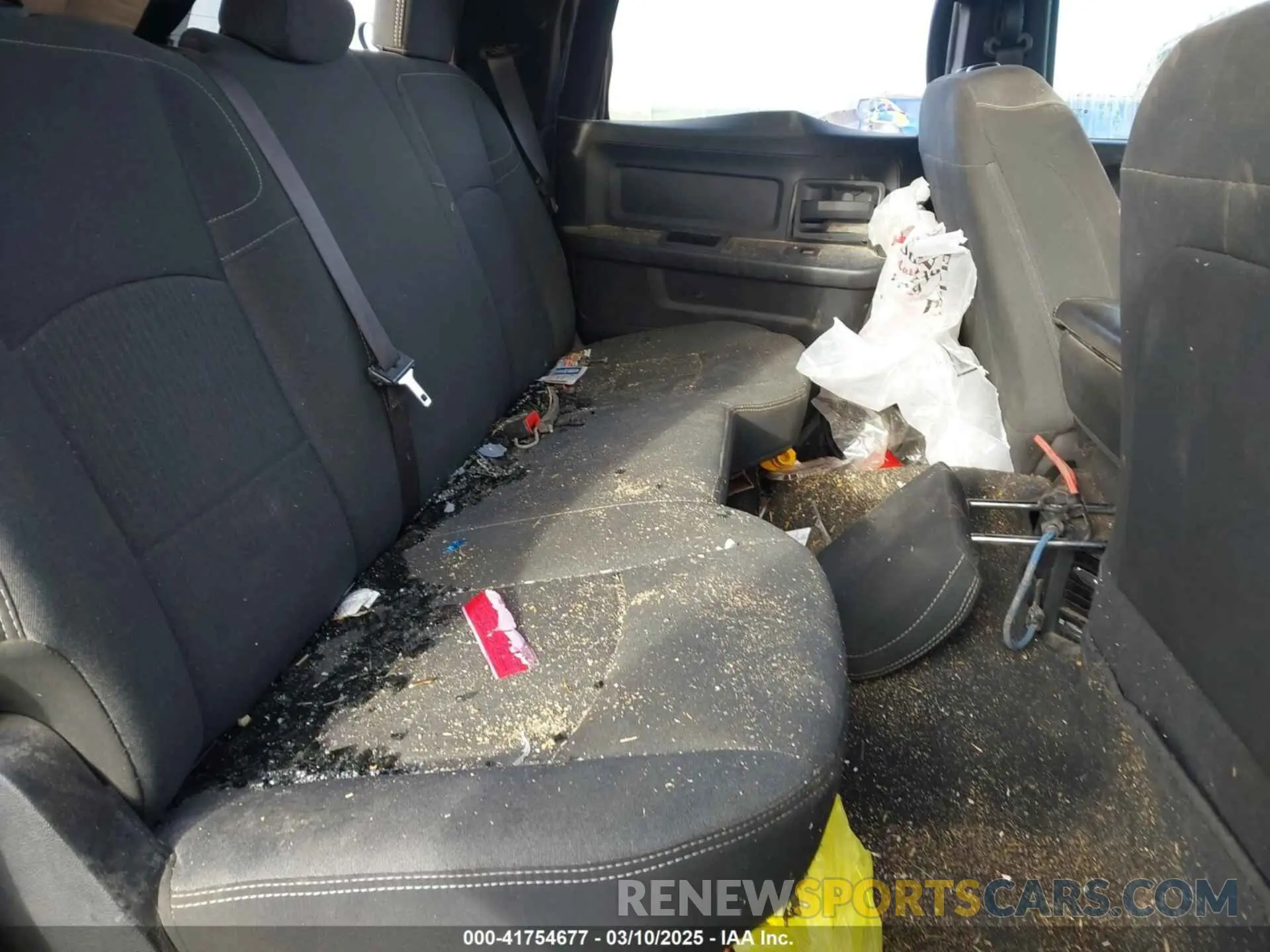 8 Photograph of a damaged car 3C63RRGL0MG588241 RAM 3500 2021