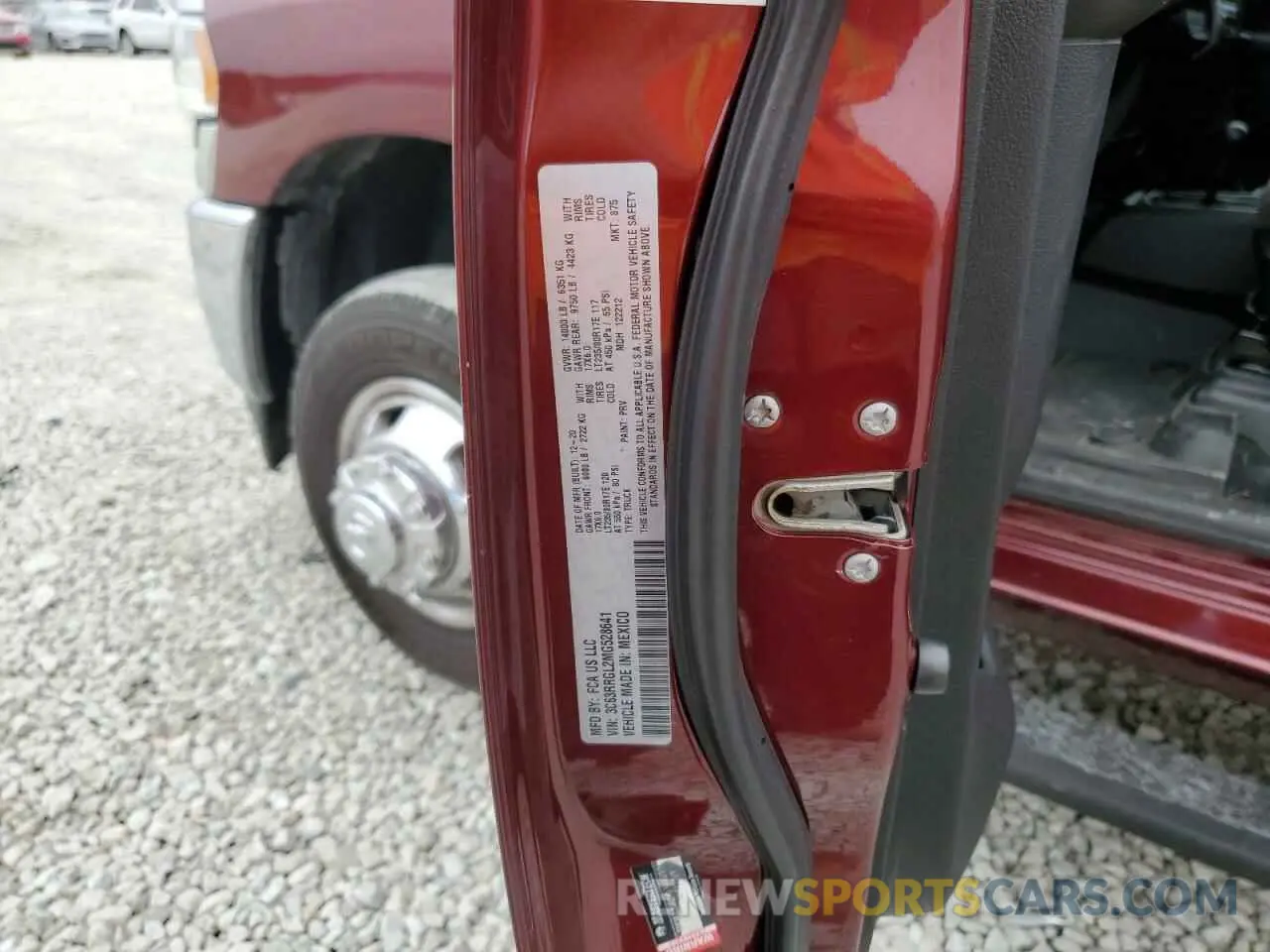 12 Photograph of a damaged car 3C63RRGL2MG528641 RAM 3500 2021