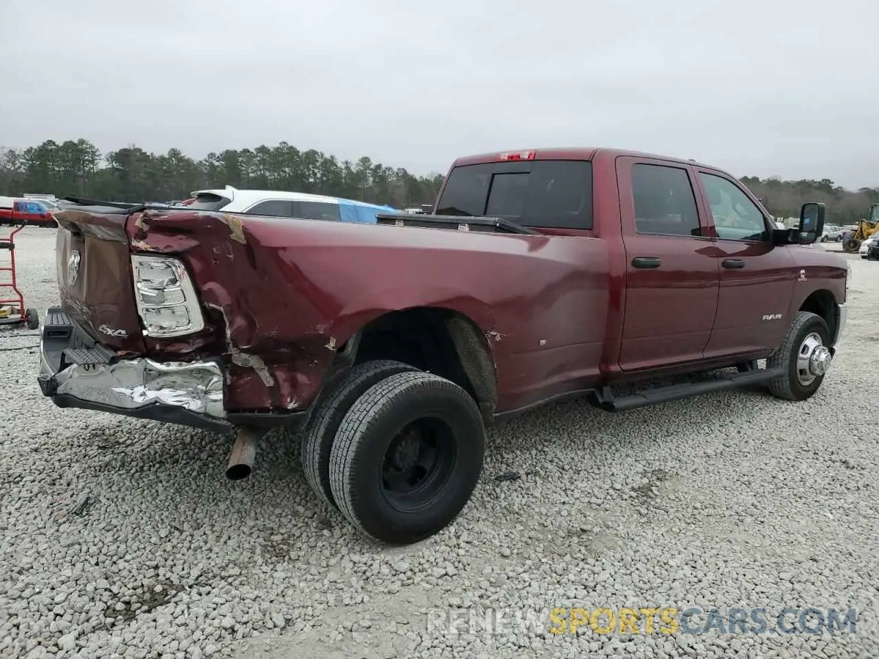 3 Photograph of a damaged car 3C63RRGL2MG528641 RAM 3500 2021