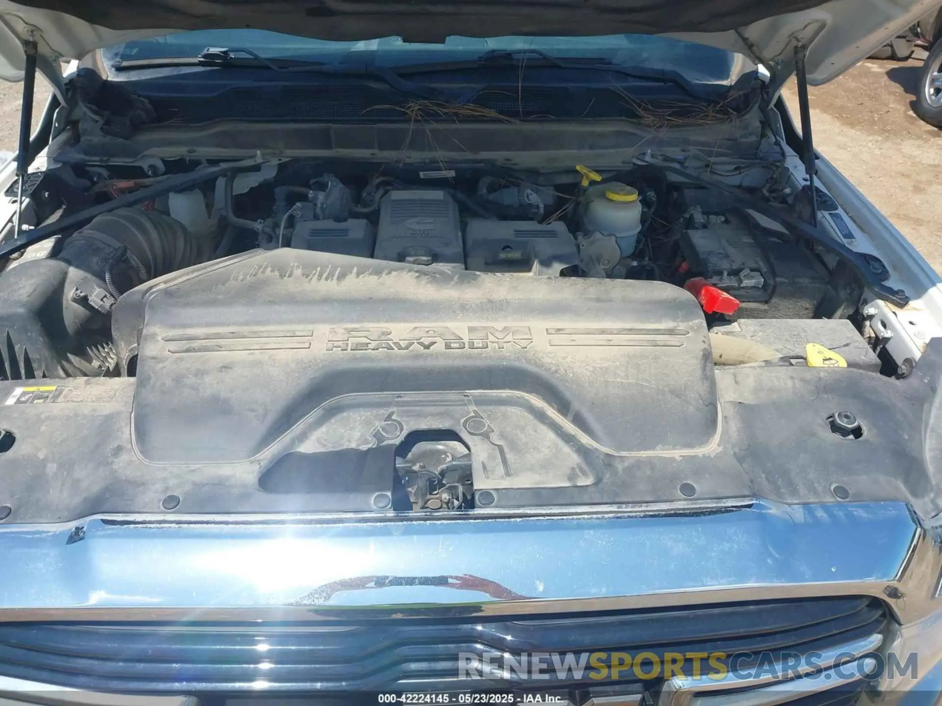 9 Photograph of a damaged car 3C63RRGL2MG566886 RAM 3500 2021
